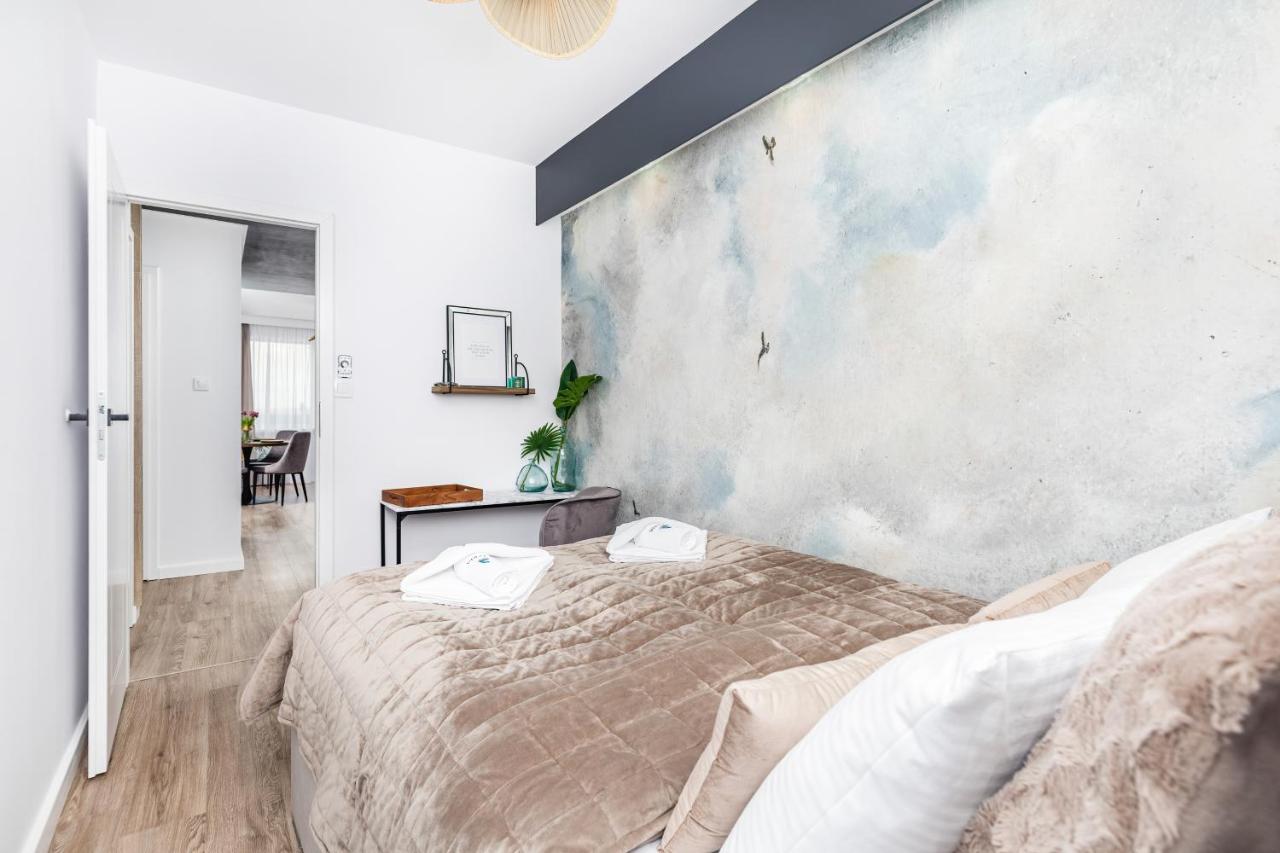 City View Apartment By Noclegi Renters Свиноуйсьце Экстерьер фото